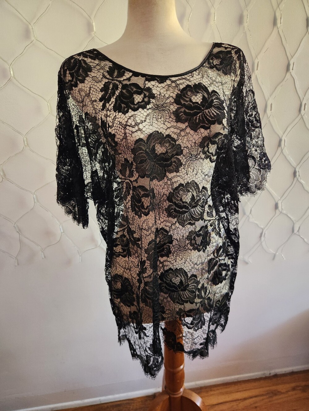 See-Through Lace Tee Shirt • Pullover • Black • Size Large to XL